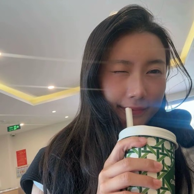 Khanh Linh 